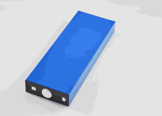 aluminium carré Shell des cellules LFP 52.8mmx145.5mmx405mm de batterie au lithium 3.2V270Ah