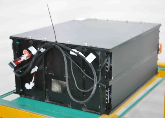 batterie au lithium de stockage de l'énergie de 135Ah M24 524.6mmx427.6mmx241.22mm